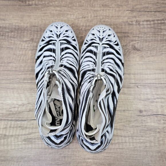 Converse Chuck Taylor All Star Shroud Hi Women's Size 7 White Black Zebra Shoes - Picture 5 of 9